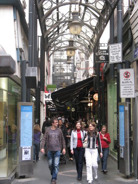 The alleyways of Melbourne The alleyways of Melbourne