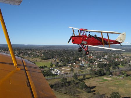 Flying in a Tiger Moth over Sydney Flying in a Tiger Moth over Sydney