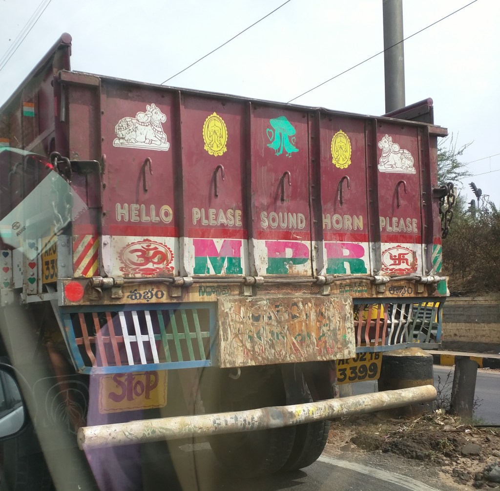 Colour and sound on Indian roads