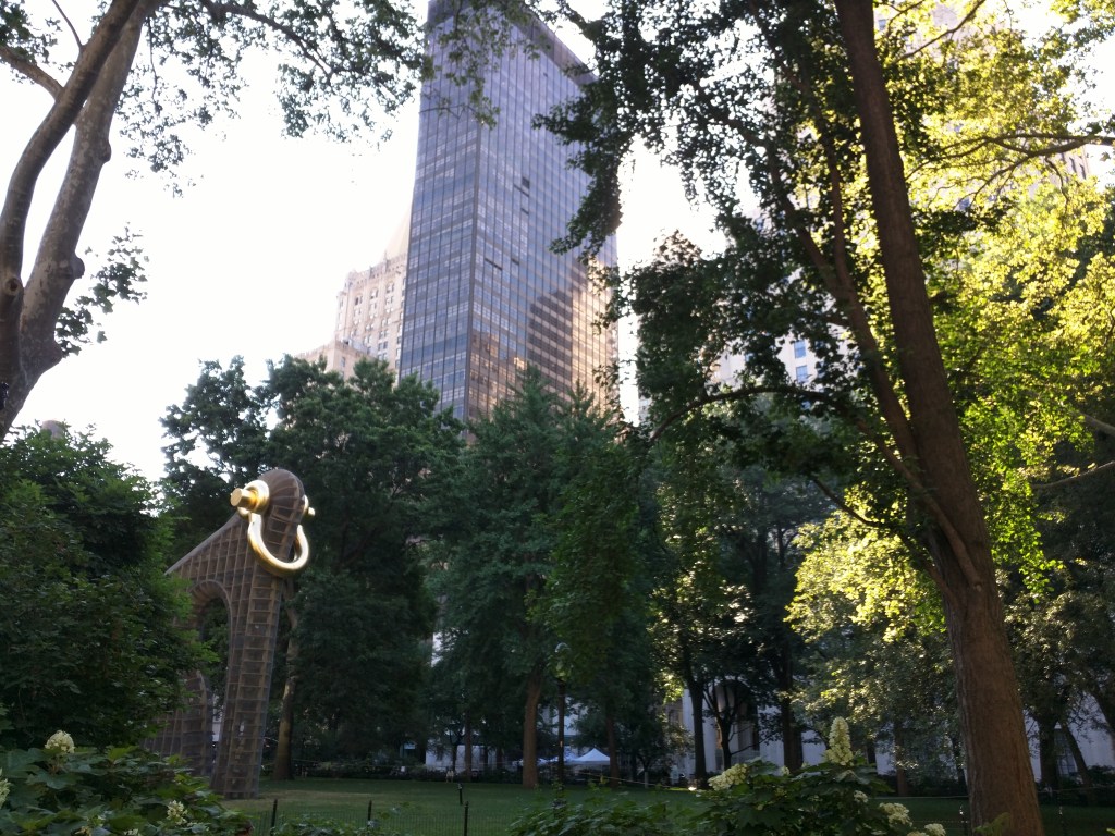 Big Bling, Madison Square Park